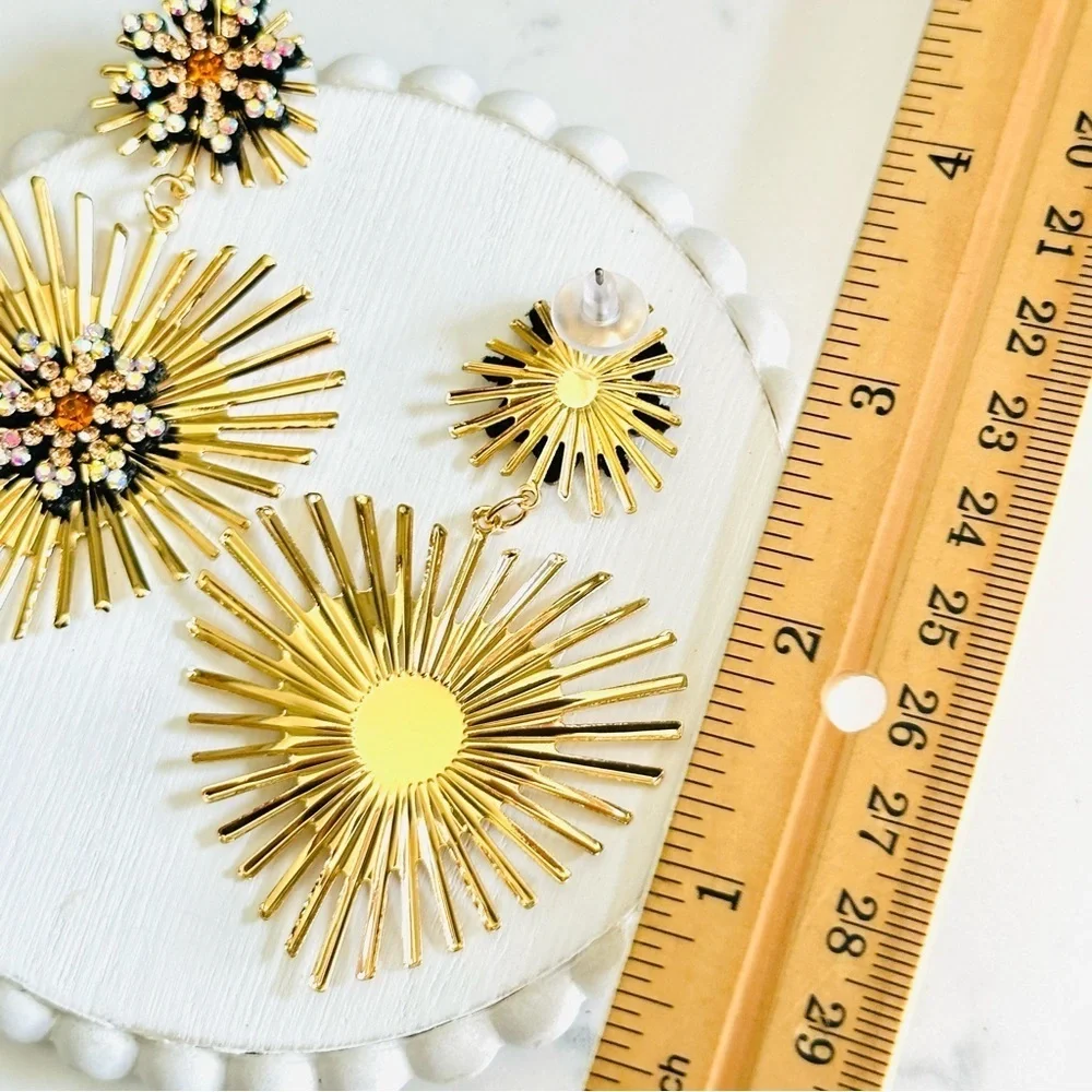 2/$30🌵 Gold Heart Earrings Firework Rhinestone Sunburst Sparkle Statement NEW